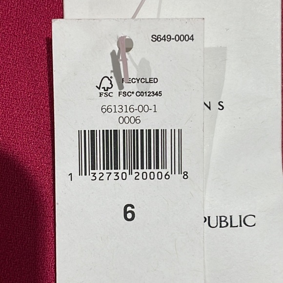 NWT BANANA REPUBLIC CUT OUT DRESS SIZE 6 - Picture 16 of 16